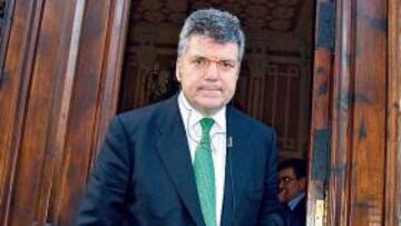 <b>UN AÑO PERDIDO. </b>Villalonga reconoció en Radio Valencia que ahora tendrán que empezar de cero.