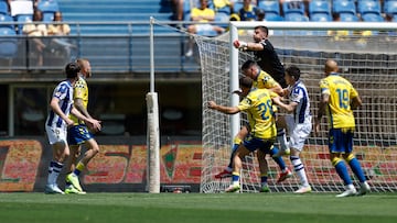 06/04/2025 FUTBOL PRIMERA DIVISION TEMPORADA 24/25 PARTIDO UD LAS PALMAS - REAL SOCIEDAD