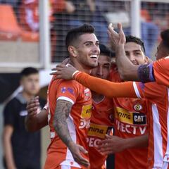 Cobreloa se impone ante Valdivia y acecha a Wanderers