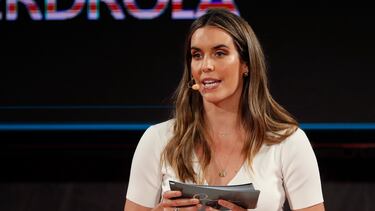 La doble medallista olímpica, campeona del mundo y de Europa de sincronizada, Ona Carbonell durante la rueda de prensa donde ha anunciado su retirada del mundo del deporte en Madrid este viernes.