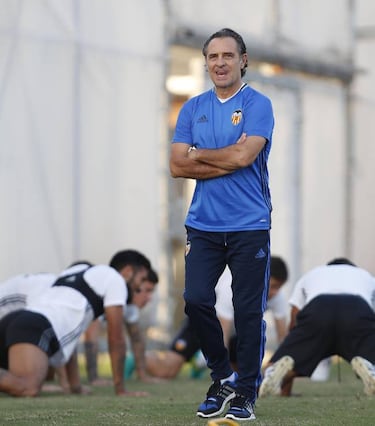 Primera predictions, results and scorecard: week 9