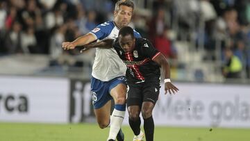 26/11/23 PARTIDO SEGUNDA DIVISION 
TENERIFE - CARTAGENA 
AITOR SANZ UMARO EMBALO