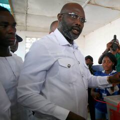 George Weah, Balón de Oro en 1995, nuevo presidente de Liberia