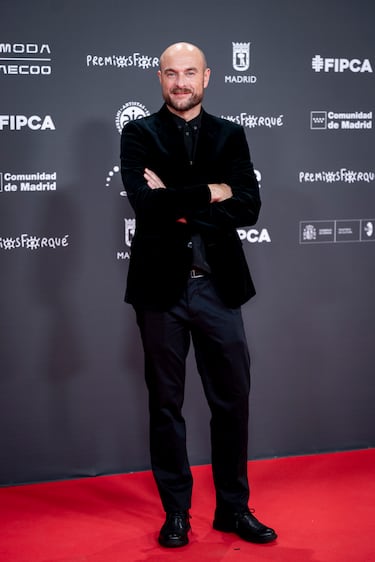 El director de cine Alberto Vázquez Rico posa en la alfombra roja de la 31 edición de los Premios José María Forqué.