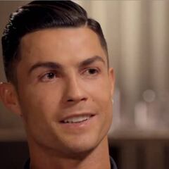 Cristiano dice que quiere ser "un padre molón" y el periodista le deja planchado