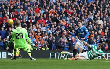 GLASGOW, SCOTLAND - MARCH 11:  Josh Windass of Rangers scores his sides first goal during the Ladbrokes Scottish Premiership match between Rangers and Celtic at Ibrox Stadium on March 11, 2018 in Glasgow, Scotland.  (Photo by Ian MacNicol/Getty Images)