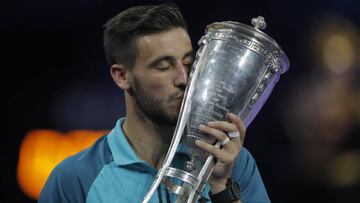 Dzumhur conquista su segundo título del año en Moscú