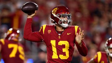 LOS ANGELES, CALIFORNIA - OCTOBER 07: Caleb Williams #13 of the USC Trojans passes the ball during the first quarter against the Arizona Wildcats at United Airlines Field at the Los Angeles Memorial Coliseum on October 07, 2023 in Los Angeles, California.   Katelyn Mulcahy/Getty Images/AFP (Photo by Katelyn Mulcahy / GETTY IMAGES NORTH AMERICA / Getty Images via AFP)