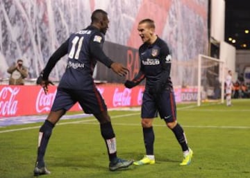 Jackson Martínez volvió a jugar  con el Atlético de Madrid en la victoria 2-0 sobre el Rayo 