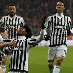 El golazo de Cuadrado al Bayern nominado por la UEFA