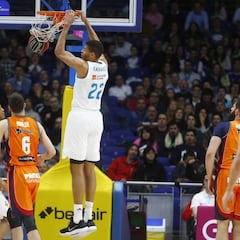 El Madrid y Tavares devuelven el golpe al Valencia en la Liga