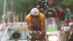 Miguel Indurain, durante una contrarreloj del Tour de 1995.