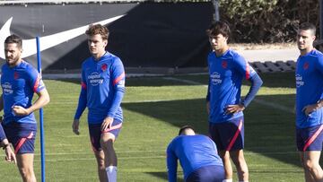 Griezmann y Jo&atilde;o F&eacute;lix, en el entrenamiento del Atl&eacute;tico