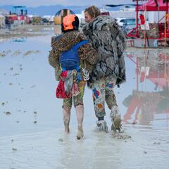 How many people are stranded at Burning Man? Festival attendees warned not to move