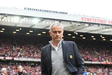 Manchester United's Portuguese manager Jose Mourinho