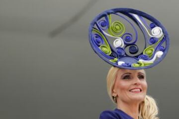 Mucho glamour en el Investec Ladie's Day de Epsom Dows