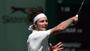 Tennis - Wimbledon - All England Lawn Tennis and Croquet Club, London, Britain - July 1, 2025 Kazakhstan's Alexander Bublik in action during his first round match against Spain's Jaume Munar REUTERS/Isabel Infantes