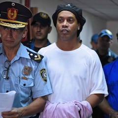 Rechazan el recurso de Ronaldinho, que sigue en prisión preventiva en Paraguay