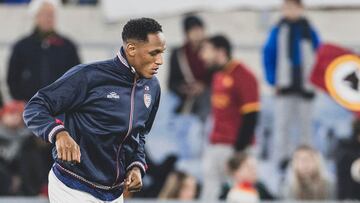 Yerry Mina debutó con el Cagliari