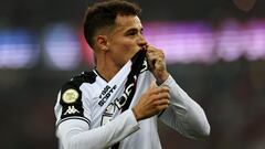 Coutinho despliega todo su talento