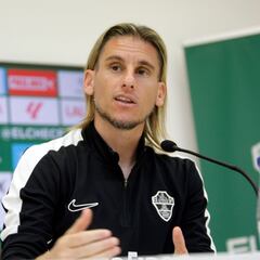 Beccacece: “El Espanyol nos va a obligar a estar en estado de alerta y a defender bien”