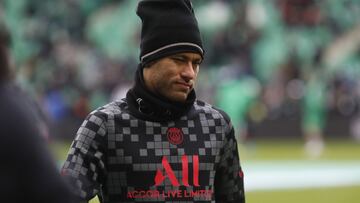 Neymar pide ayuda a un amigo para salir del pozo