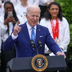 El plan del presidente estadounidense Joe Biden para perdonar hasta $10,000 en préstamos para universitarios