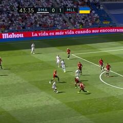 Es de lo que más agradece el Bernabéu: la grada enloqueció con esto de Ceballos