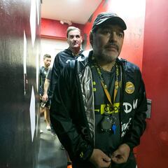 Abogado de Maradona: “Diego se disculpará con Lionel Messi”