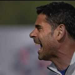 Fernando Hierro, en la agenda de Las Palmas