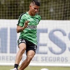 Campuzano sería el primer plan de Boca si se va Barrios