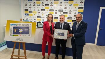 Presentación del Cupón de la Once con motivo del Centenario de la Ponferradina.