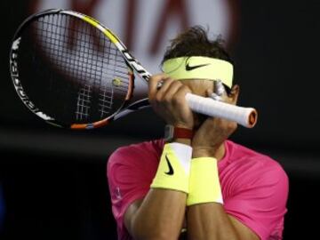 Rafa Nadal ganó 2-6, 6-3, 7-6, 3-6 y 5-7 al tenista estadounidense Tim Smyczek tras un largo y duro partido.