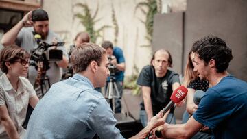 Encuentro de Kilian Jornet con algunos medios en la tienda Salomon recientemente inaugurada en Madrid.