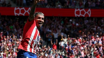 Ángel Correa celebra su gol en el Atlético-Girona