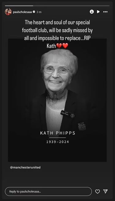Muere Kath Phipps, recepcionista del Manchester United, con 85 años