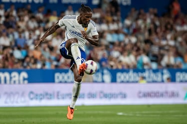 El jugador zaragocista está en excelente momento de forma y una vez más lideró a su equipo. Su buen hacer atrás permite al equipo rentabilizar sus goles. Incluso la pasada jornada marcó un gol.