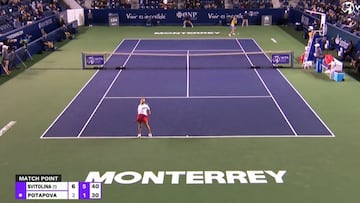 La celebración de una ucraniana tras ganar a una rusa en la WTA