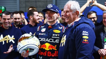 Helmut Marko con Max Verstappen en el Gran Premio de Las Vegas