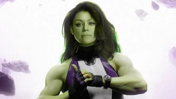 Tatiana Maslany interpreta a Jennifer Walters, quien heredó los poderes de Hulk.