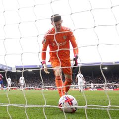 Leeds United, a dos puntos del descenso