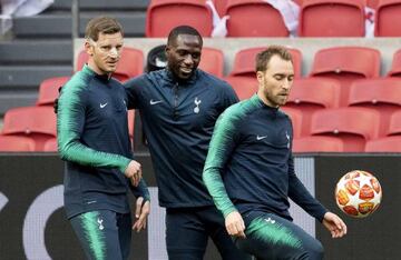 Jan Vertonghen, Davinson Sánchez & Christian Eriksen