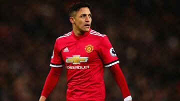 Alexis entrenó en el United y sigue esperando al Inter