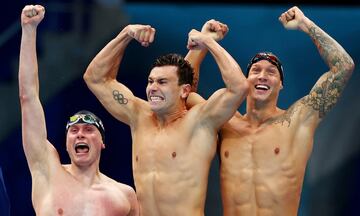 Caeleb Dressel, Blake Pieroni y Bowen Becker