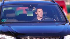 28/10/21 FC BARCELONA 
LLEGADA DE JUGADORES AL ENTRENAMIENTO EN COCHE
DESPEDIDA ULTIMO DIA DE RONALD KOEMAN COMO ENTRENADOR
RAMON PLANES 