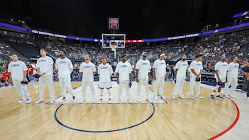 LAS VEGAS, NEVADA - AUGUST 07: (L-R) Austin Reaves #15, Walker Kessler #14, Jaren Jackson Jr. #13, Josh Hart #12, Jalen Brunson #11, Anthony Edwards #10, Bobby Portis #9, Paolo Banchero #8, Brandon Ingram #7, Cam Johnson #6, Mikal Bridges #5 and Tyrese Haliburton #4 of the United States stand on the court before a 2023 FIBA World Cup exhibition game against Puerto Rico at T-Mobile Arena on August 07, 2023 in Las Vegas, Nevada. The United States defeated Puerto Rico 117-74.   Ethan Miller/Getty Images/AFP (Photo by Ethan Miller / GETTY IMAGES NORTH AMERICA / Getty Images via AFP)