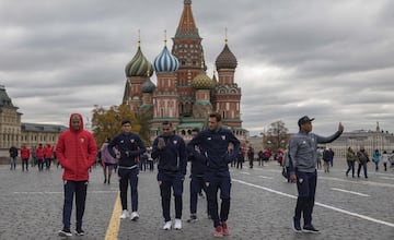 Los jugadores sevillistas visitaron los lugares más emblemáticos de Moscú.
