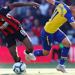 Lerma va con paso firme en su adaptación a la Premier League