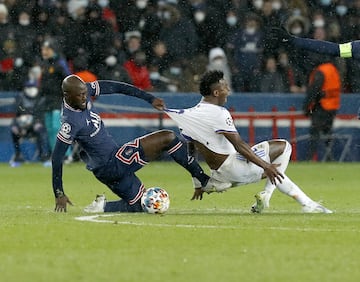 Danilo Pereira y Vinicius.