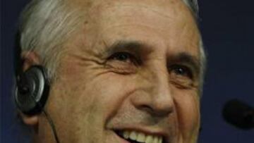 El t¨¦cnico del Z¨²rich asegura no temer al Bernab¨¦u
